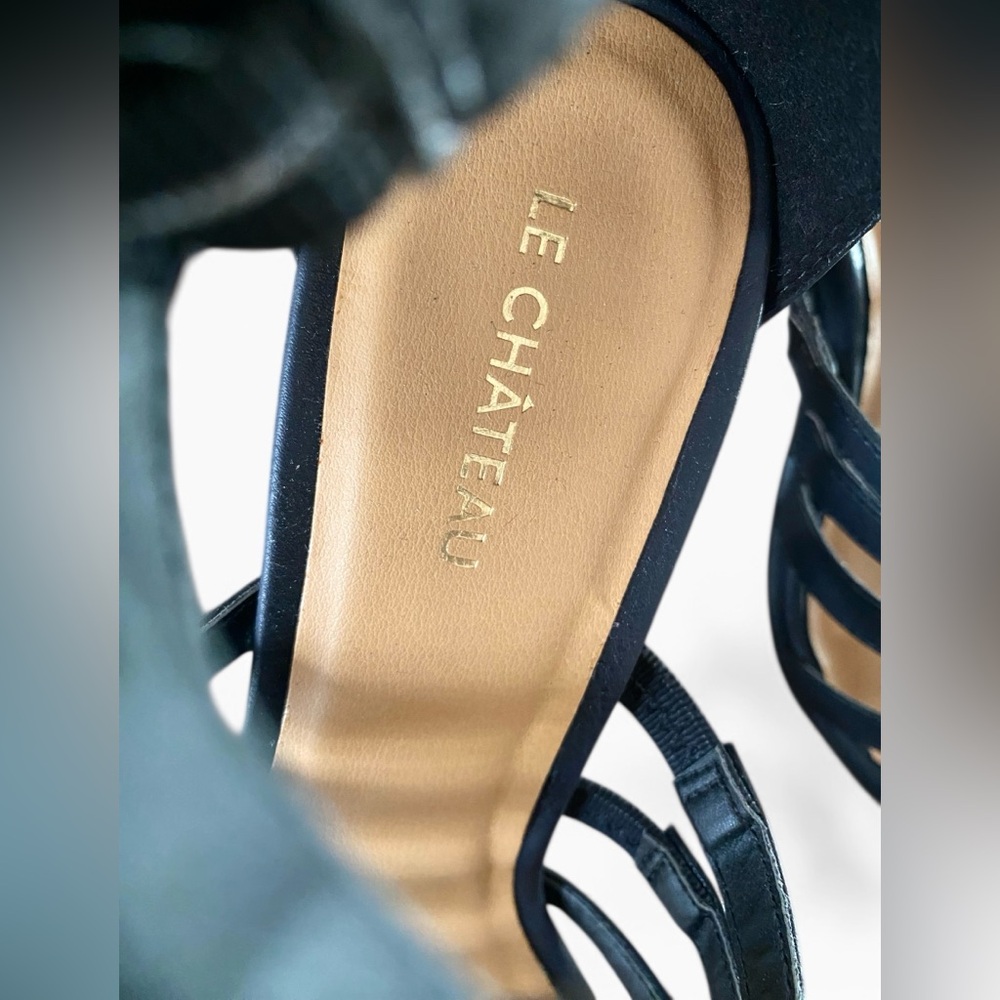 Le Chateau Black Leather Strappy Block Heels. Size 38 - Picture 8 of 10